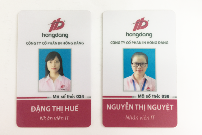 thẻ nhựa nhân viên