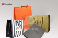 Hiển thị chi tiết cho In túi xách giấy giá rẻ lấy ngay Hình ảnh cho bài viết In túi xách giấy giá rẻ lấy ngay
